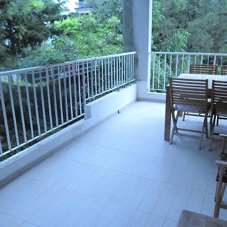 Apartment Ariston *